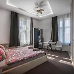 Queen Apartamento *