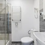 Queen Apartamento