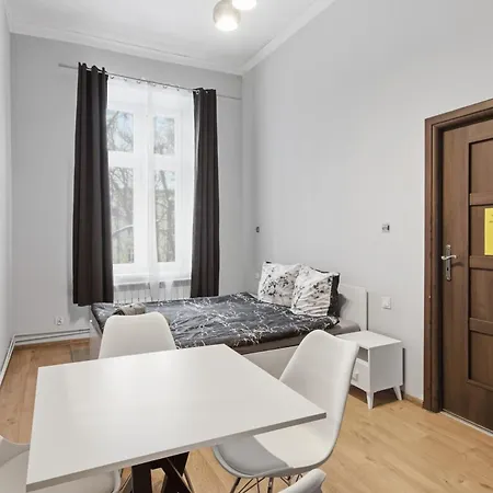 Queen Apartamento