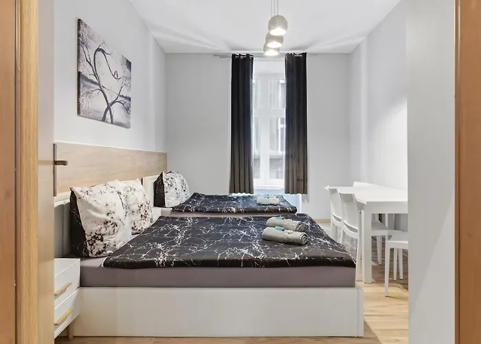 Queen كراكوفيا